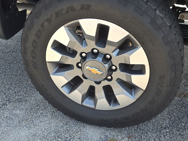 2025 Chevrolet Silverado 2500HD Custom:46597A