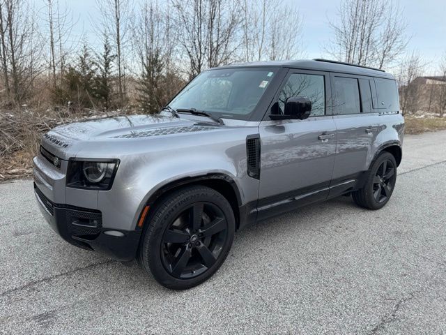 2023 Land Rover Defender 110 X-Dynamic SE AWD