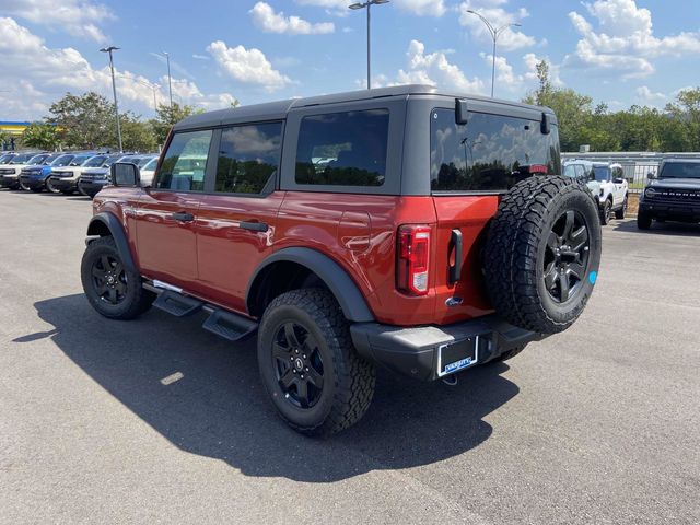 2024 Ford Bronco Black Diamond 6