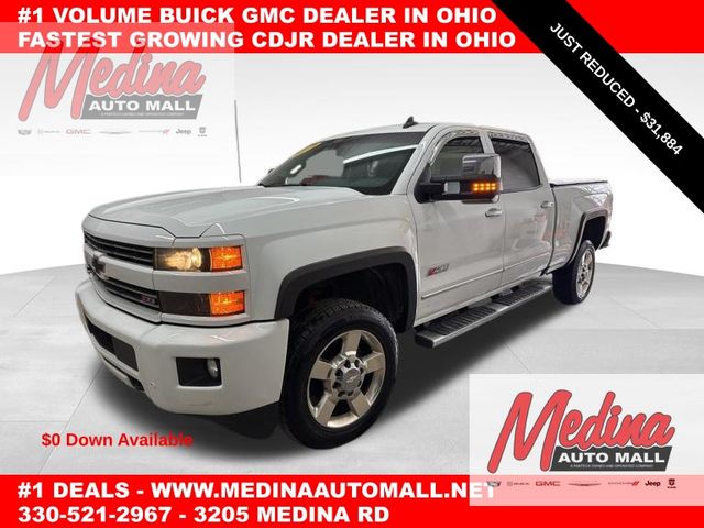 Summit White 2019 Chevrolet Silverado 2500HD LT Crew Cab 4WD Pickup Truck Four-Wheel Drive 6-Speed Automatic Overdrive