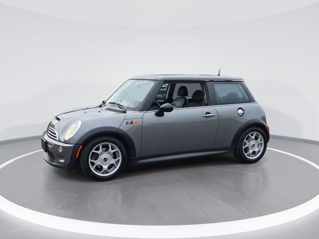 Used 2004  MINI S image 4