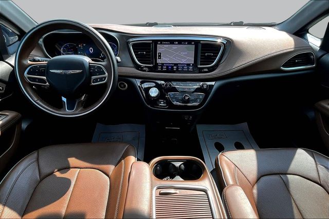 2020 Chrysler Pacifica Hybrid Limited - 6