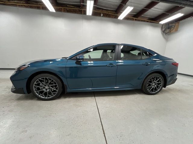 2026 Toyota Camry SE photo 4