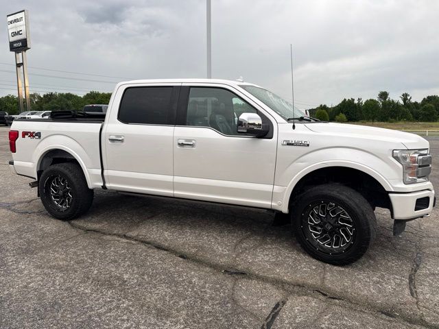 White Platinum Clearcoat Metallic 2018 Ford F-150 Platinum SuperCrew 4WD Pickup Truck Four-Wheel Drive Automatic