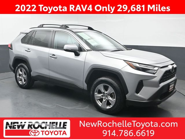 Silver Sky Metallic 2022 Toyota RAV4 XLE AWD SUV / Crossover All-Wheel Drive 8-Speed Automatic