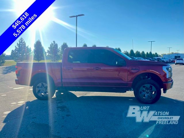 2023 Ford F-150 Lightning XLT 6