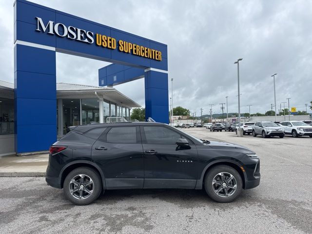 2024 Chevrolet Blazer LT photo