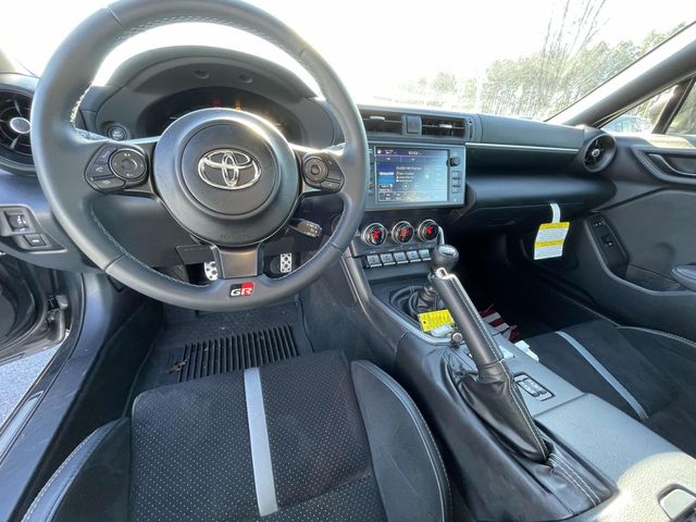 2023 Toyota GR86 Premium 2