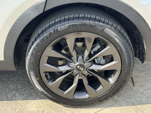 2021 Kia Sorento SX Prestige X-Line Silver at Shottenkirk Kia Fort Bend