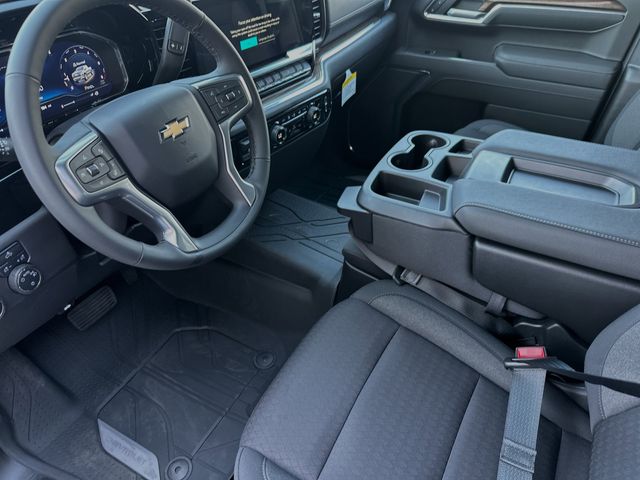 2024 Chevrolet Silverado 1500 LT 8