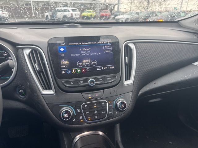 Used 2025 Chevrolet Malibu For Sale in Indianapolis, IN