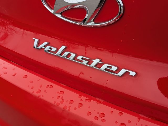 2020 Hyundai Veloster - Image 10