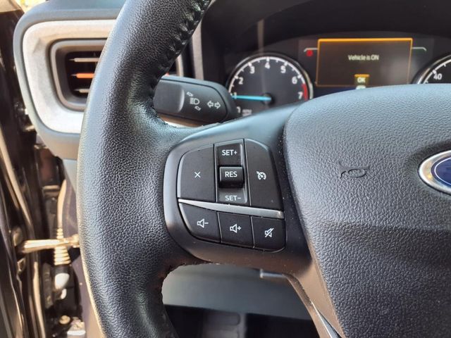 2022 Ford Maverick XLT photo