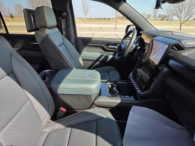 2026 GMC Yukon XL 4WD AT4