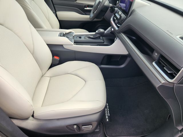 2026 Toyota Grand Highlander XLE Silver at Don McGill Toyota