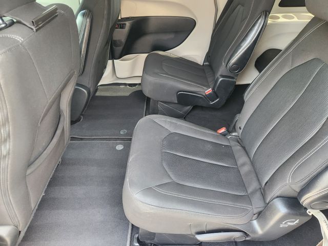 Used 2022 Chrysler Voyager Van