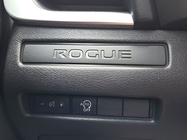 Used 2023 Nissan Rogue SUV