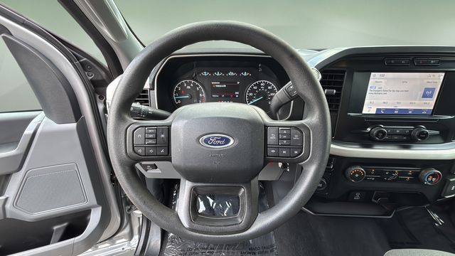 Used 2023 Silver Ford XLT image 12