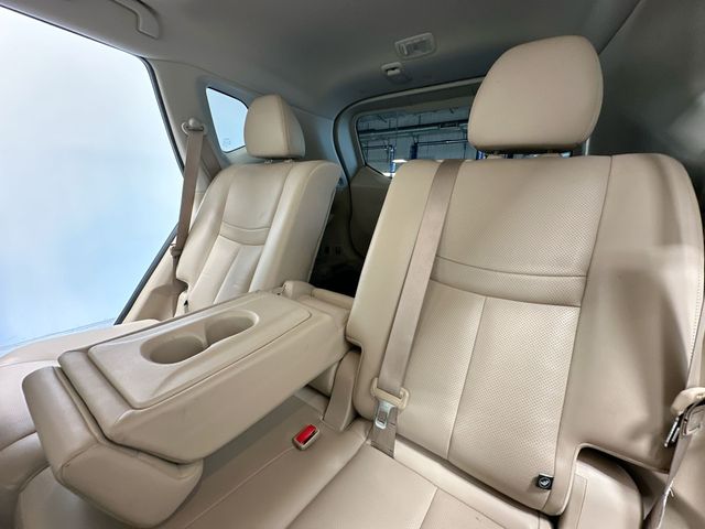 2018 Nissan Rogue SL White at John Sisson Motors