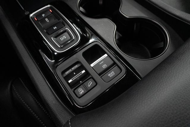 Used 2024 Honda Pilot SUV