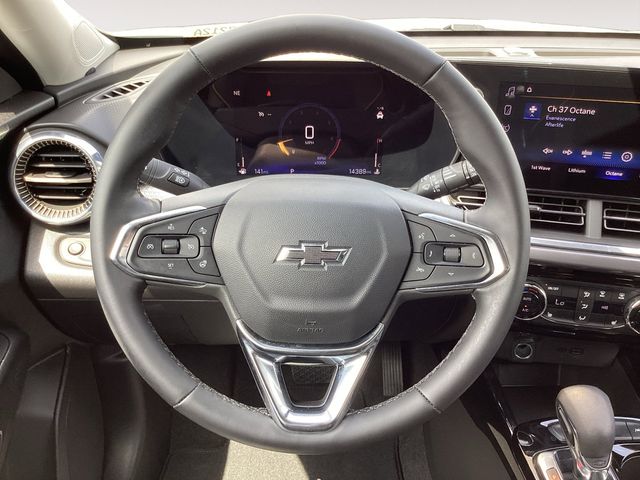 Used Car 2025 Chevrolet Trax  Activ For Sale Under $25,000 In San Antonio, Texas