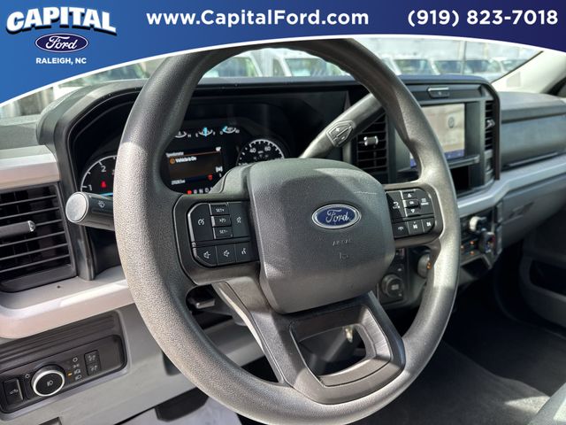 Used 2025 White Ford XLT image 24