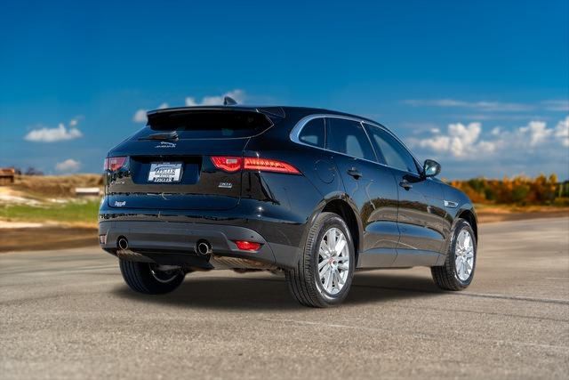 2020 Jaguar F-PACE 30t Prestige 7