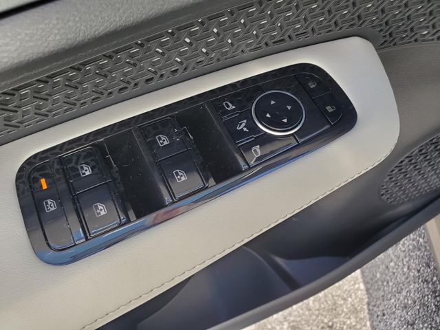 Used 2024 Nissan Ariya SUV