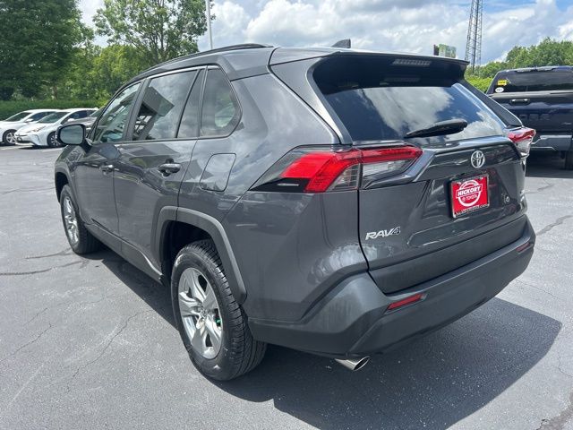 2023 Toyota RAV4 XLE - Photo 11