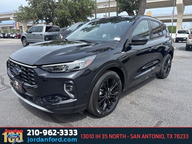 Used Car 2023 Ford Escape  St-line Elite For Sale Under $30,000 In San Antonio, Texas