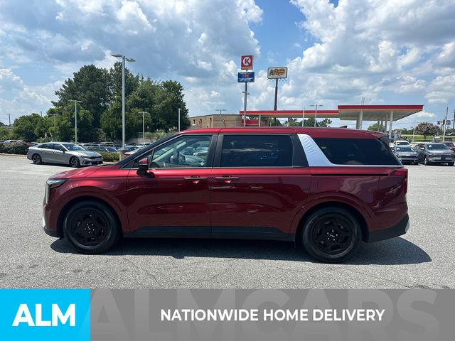 Used 2025 Red Kia LXS image 4