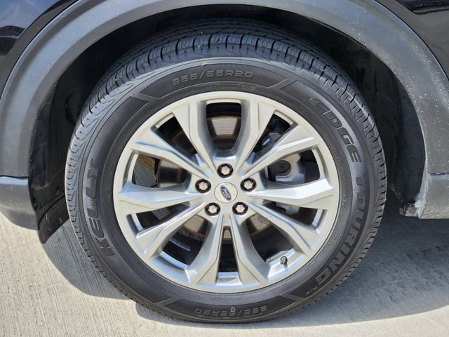 2022 Agate Black Metallic Ford Explorer Limited 4X4 SUV