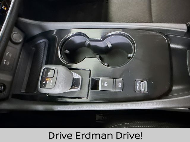 Used 2024 Nissan Rogue SUV