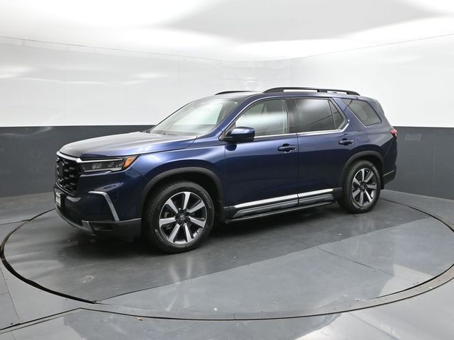 Blue 2023 Honda Pilot Touring AWD SUV / Crossover All-Wheel Drive Automatic
