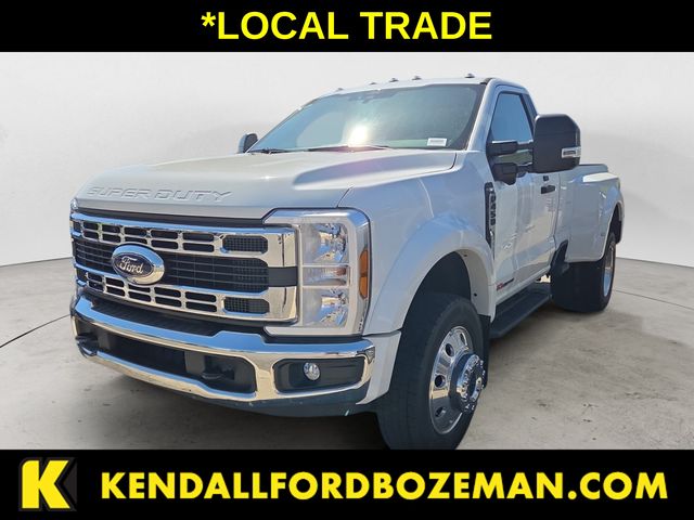 Oxford White 2026 Ford F-450 Super Duty Pickup Truck Four-Wheel Drive Automatic