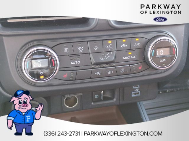 Used 2022 Red Ford Lariat image 24