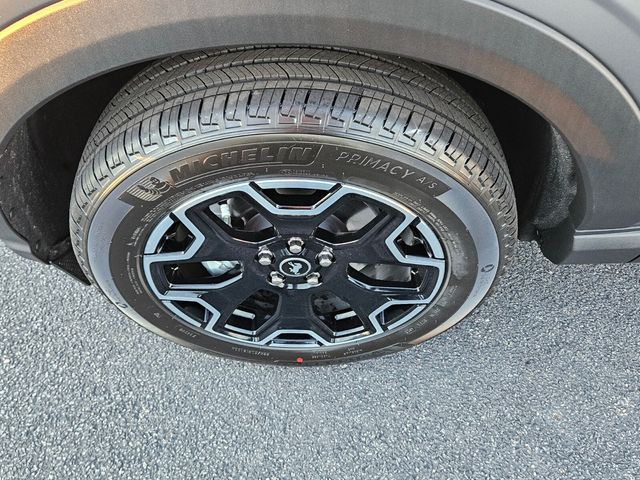 New 2025 Gray Ford Outer Banks image 10