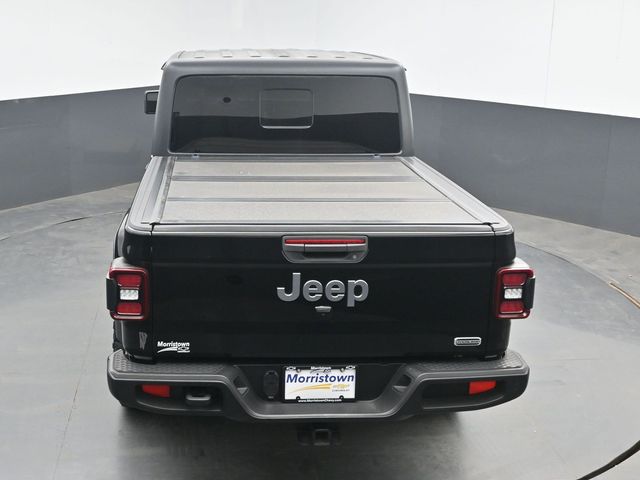 Used 2020 Black Jeep Overland image 37