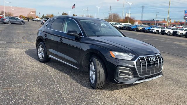 2021 Audi Q5 45 Premium 2