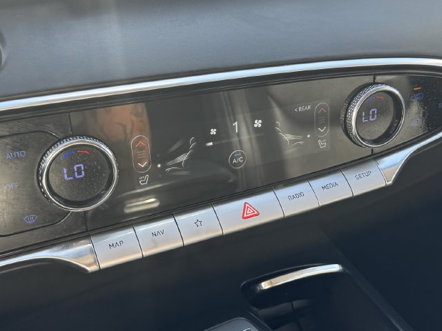 2025 Genesis GV70 2.5T White at Genesis of Spring