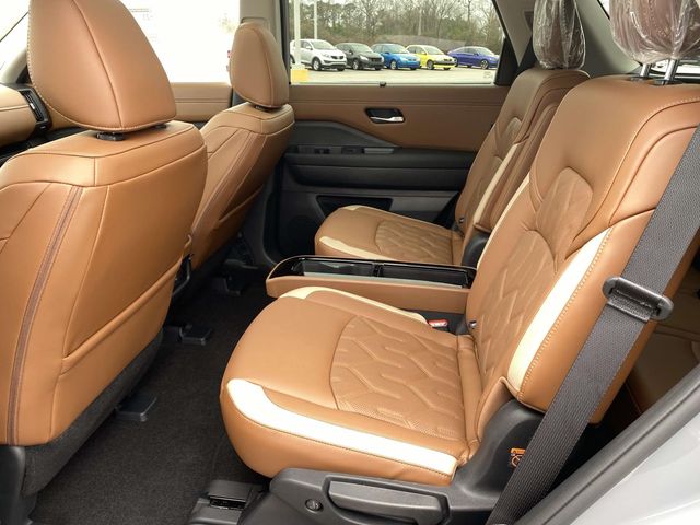 New 2026 Gray Nissan Platinum image 11