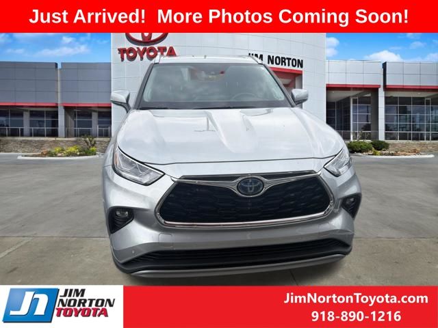 Used 2020 Toyota Highlander Hybrid SUV
