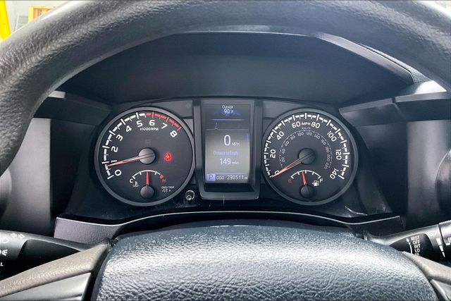 Used 2020 Toyota Tacoma SR 4D Double Cab