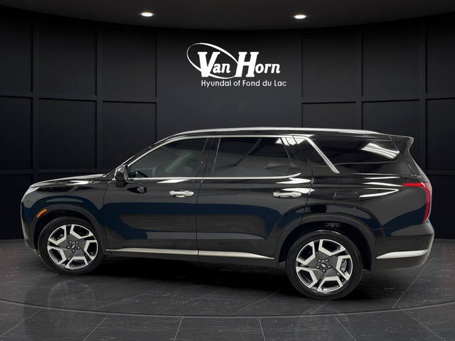 Used 2025 Abyss Black Pearl Hyundai Limited image 6