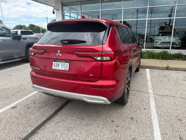 Certified Used 2022 Red Mitsubishi SE image 17