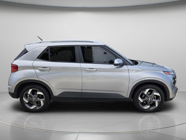 2023 Hyundai Venue - $16,567