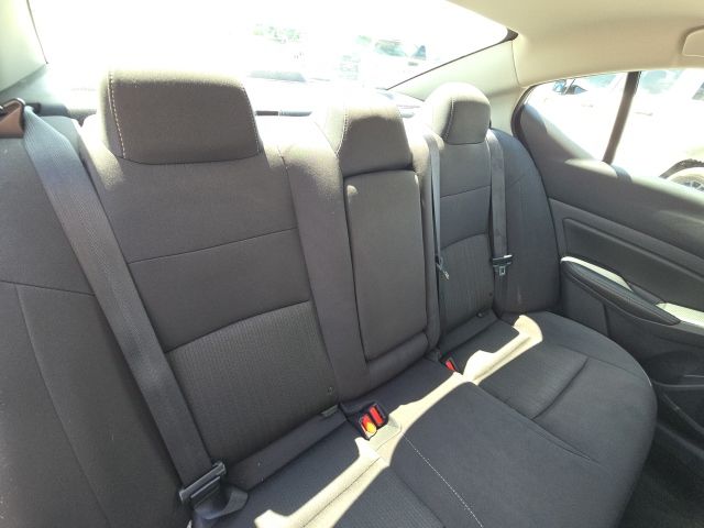 2025 Nissan Altima 2.5 SV:B02427