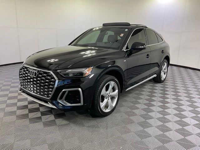 Mythos Black Metallic 2021 Audi Q5 Sportback Sedan All-Wheel Drive 7-Speed Automatic
