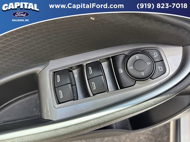 Used 2023 White Chevrolet LS image 21