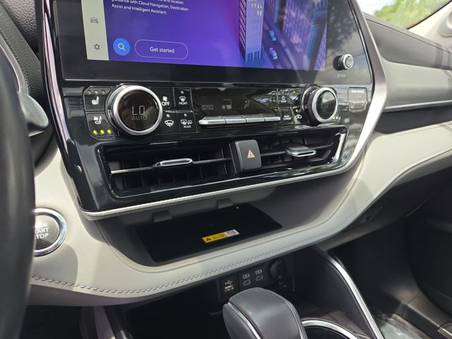 Used 2023 Toyota Highlander SUV